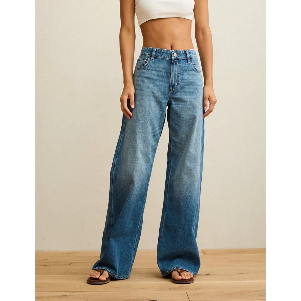 American Eagle Stretch Super High Rise Baggy Wide Leg Jeans Medium Wash Size 18S